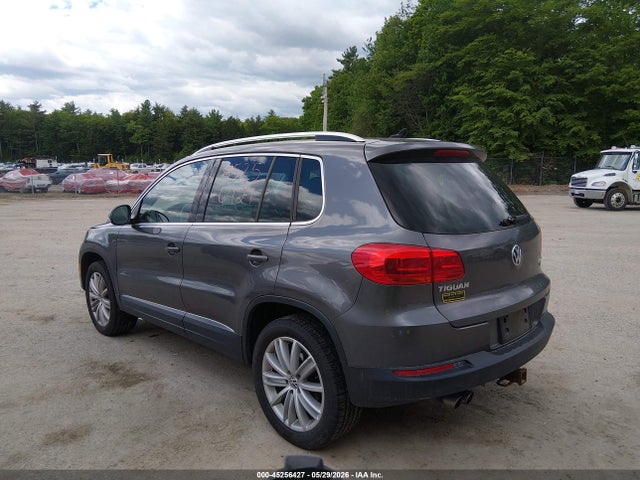 Продажа на аукционе авто 2015 Volkswagen Tiguan Se, vin: WVGBV7AX7FW560145, номер лота: 45256427