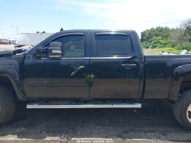 2011 Chevrolet Silverado 3500hd Lt მანქანა იყიდება აუქციონზე, vin: 1GC4K0CG8BF131035, აუქციონის ნომერი: 45256440