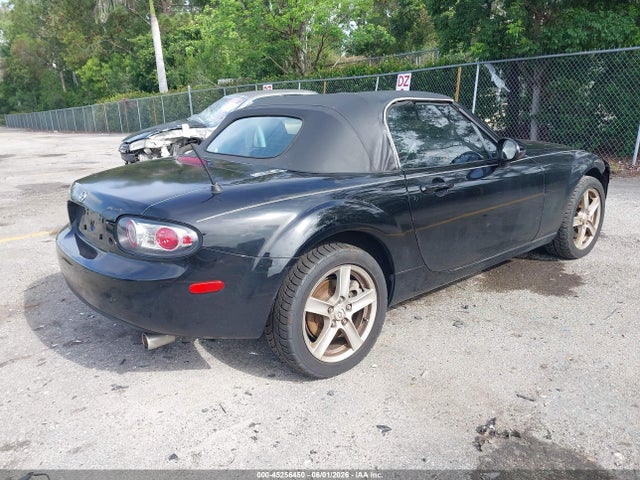 45256450 :رقم المزاد ، JM1NC25F880152030 vin ، 2008 Mazda Mx-5 Miata Sport مزاد بيع