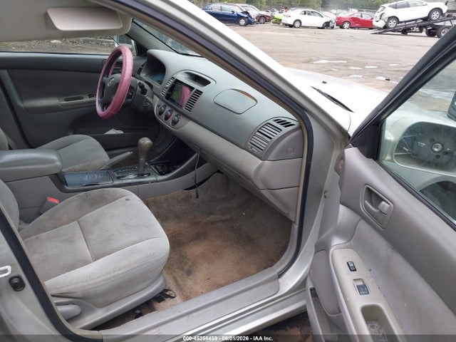 45256459 :رقم المزاد ، 4T1BE32K52U549954 vin ، 2002 Toyota Camry Le مزاد بيع