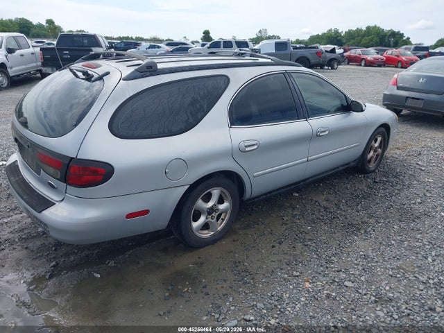 45256464 :رقم المزاد ، 1FAHP58U72A268968 vin ، 2002 Ford Taurus Se مزاد بيع