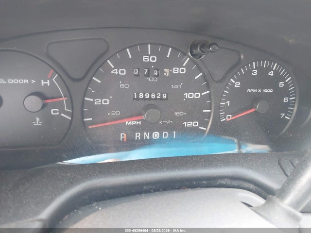 45256464 :رقم المزاد ، 1FAHP58U72A268968 vin ، 2002 Ford Taurus Se مزاد بيع