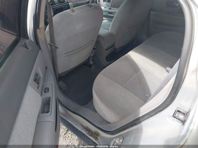 45256464 :رقم المزاد ، 1FAHP58U72A268968 vin ، 2002 Ford Taurus Se مزاد بيع