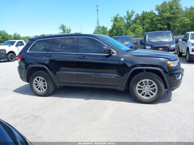 1C4RJFAGXLC406258 Jeep Grand Cherokee Laredo E 4x4