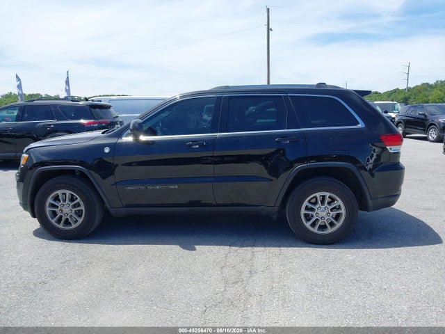 1C4RJFAGXLC406258 Jeep Grand Cherokee Laredo E 4x4