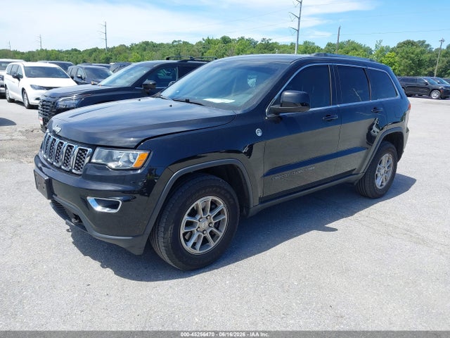 1C4RJFAGXLC406258 Jeep Grand Cherokee Laredo E 4x4