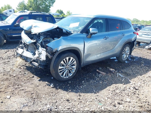 45256472 :رقم المزاد ، 5TDKDRBH2PS047171 vin ، 2023 Toyota Highlander Platinum مزاد بيع