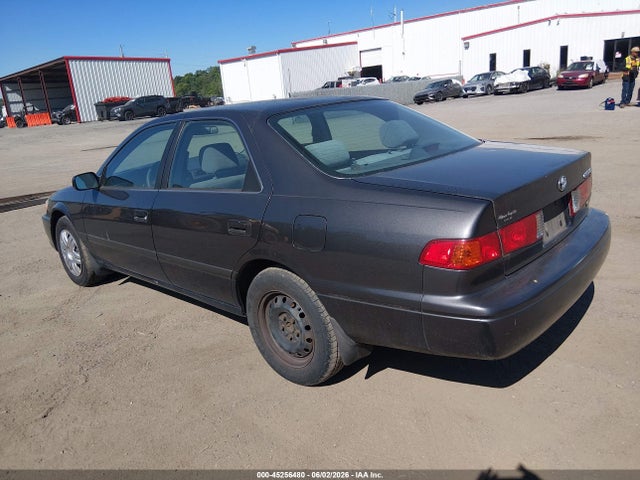 45256480 :رقم المزاد ، JT2BF22K210297185 vin ، 2001 Toyota Camry Le V6 مزاد بيع