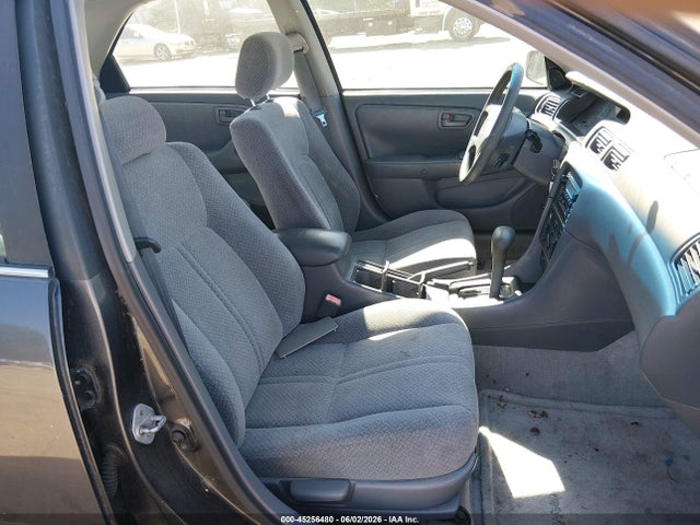 45256480 :رقم المزاد ، JT2BF22K210297185 vin ، 2001 Toyota Camry Le V6 مزاد بيع