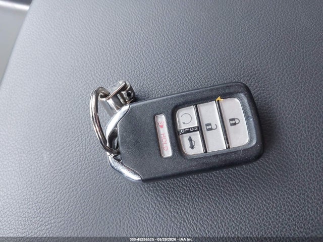 45256525 :رقم المزاد ، 1HGCV3F92NA026317 vin ، 2022 Honda Accord Hybrid Touring مزاد بيع