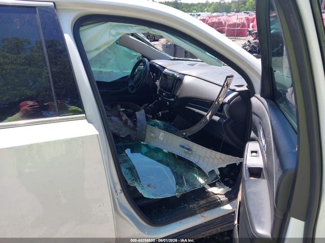 1GNERGKW9LJ314080 Chevrolet Traverse Fwd Lt Cloth