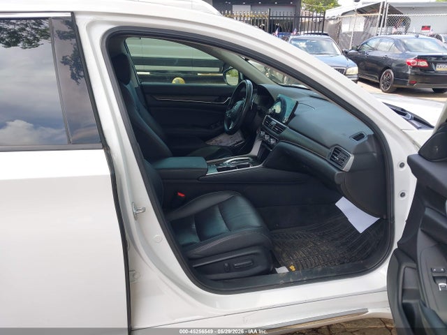 45256549 :رقم المزاد ، 1HGCV3F57NA017481 vin ، 2022 Honda Accord Hybrid Ex-l مزاد بيع