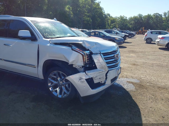 Продажа на аукционе авто 2018 Cadillac Escalade Platinum, vin: 1GYS4DKJ4JR137413, номер лота: 45256559