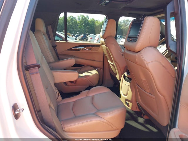 Продажа на аукционе авто 2018 Cadillac Escalade Platinum, vin: 1GYS4DKJ4JR137413, номер лота: 45256559
