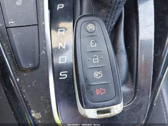 45256571 :رقم المزاد ، 1FADP3J23JL295888 vin ، 2018 Ford Focus Titanium مزاد بيع