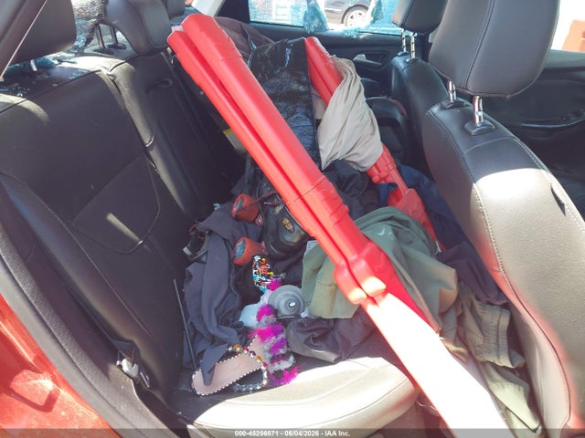 45256571 :رقم المزاد ، 1FADP3J23JL295888 vin ، 2018 Ford Focus Titanium مزاد بيع