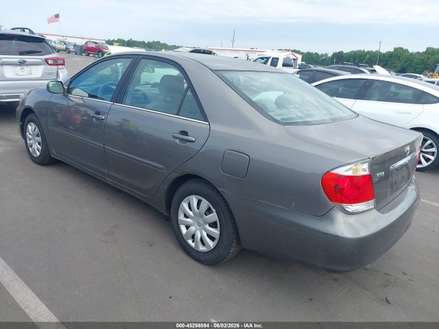 45256594 :رقم المزاد ، 4T1BE30K76U709017 vin ، 2006 Toyota Camry Le/xle/se مزاد بيع