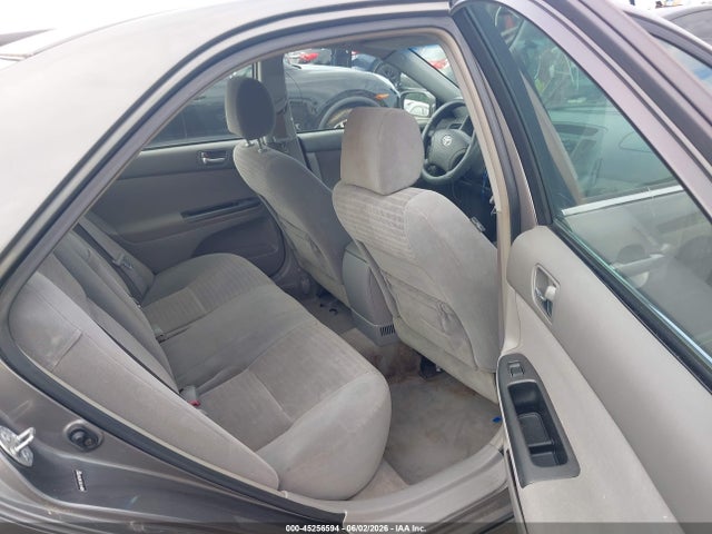 45256594 :رقم المزاد ، 4T1BE30K76U709017 vin ، 2006 Toyota Camry Le/xle/se مزاد بيع