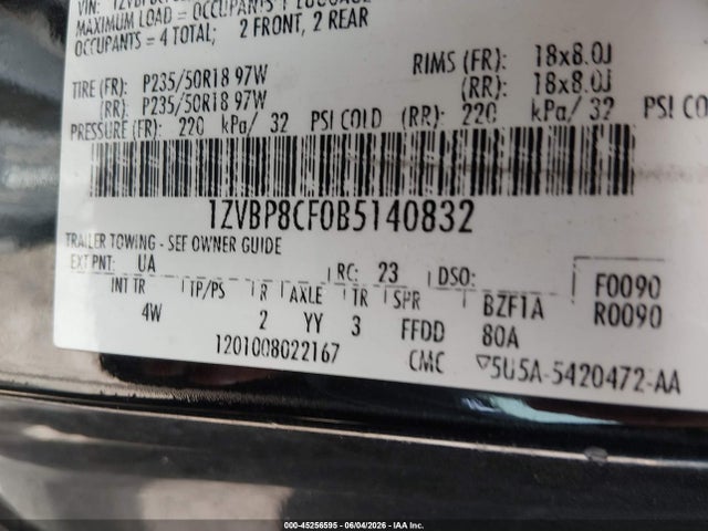 45256595 :رقم المزاد ، 1ZVBP8CF0B5140832 vin ، 2011 Ford Mustang Gt Premium مزاد بيع
