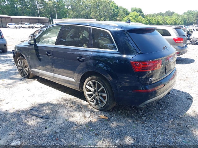 Audi Q7 3.0t Premium 2017 WA1LAAF73HD028720 Image 3