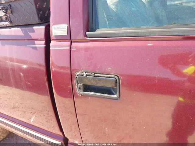 45256602 :رقم المزاد ، 1GCEC14WXTZ173865 vin ، 1996 Chevrolet Gmt-400 C1500 مزاد بيع