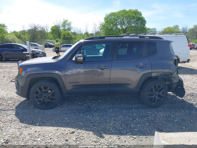 2017 Jeep Renegade Altitude 4x4 მანქანა იყიდება აუქციონზე, vin: ZACCJBBB1HPG61935, აუქციონის ნომერი: 45256620