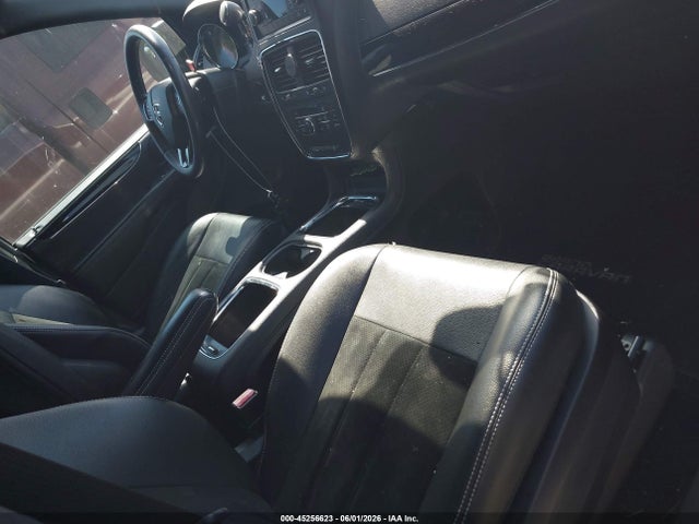 45256623 :رقم المزاد ، 2C4RDGCG9GR276061 vin ، 2016 Dodge Grand Caravan Sxt مزاد بيع