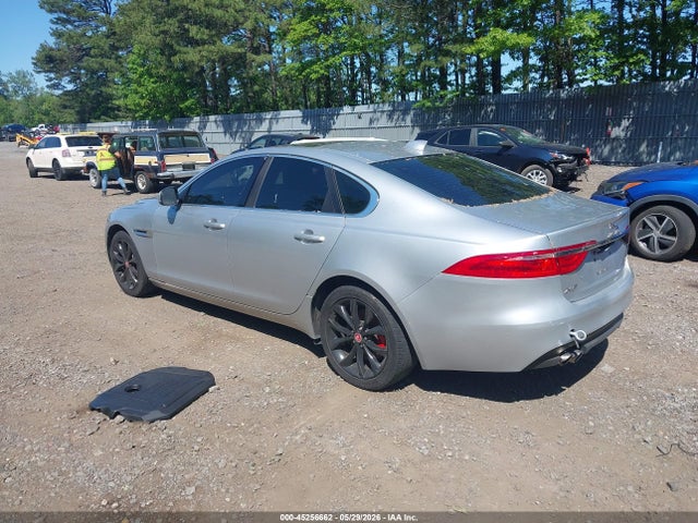 45256662 :رقم المزاد ، SAJBD4BN0HCY32463 vin ، 2017 Jaguar Xf 20d Premium مزاد بيع