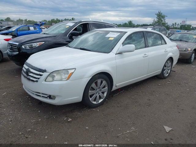 Продажа на аукционе авто 2005 Toyota Avalon Xls, vin: 4T1BK36B75U023851, номер лота: 45256672