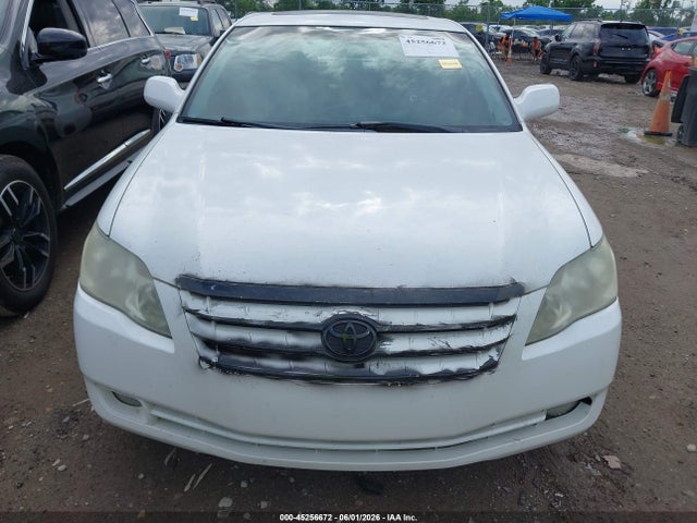 Продажа на аукционе авто 2005 Toyota Avalon Xls, vin: 4T1BK36B75U023851, номер лота: 45256672