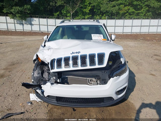 45256684 :رقم المزاد ، 1C4PJLCB5KD370947 vin ، 2019 Jeep Cherokee Latitude Fwd مزاد بيع