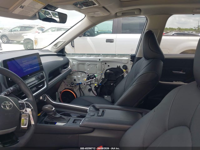 5TDACAB56TS090525 Toyota Grand Highlander Hybrid Limited