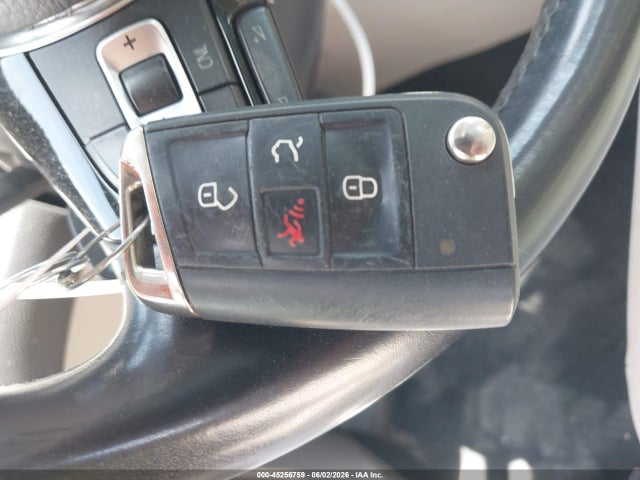 Продаж на аукціоні авто 2018 Volkswagen Golf Sportwagen Tsi S/tsi Se, vin: 3VWD17AU8JM762366, номер лоту: 45256759