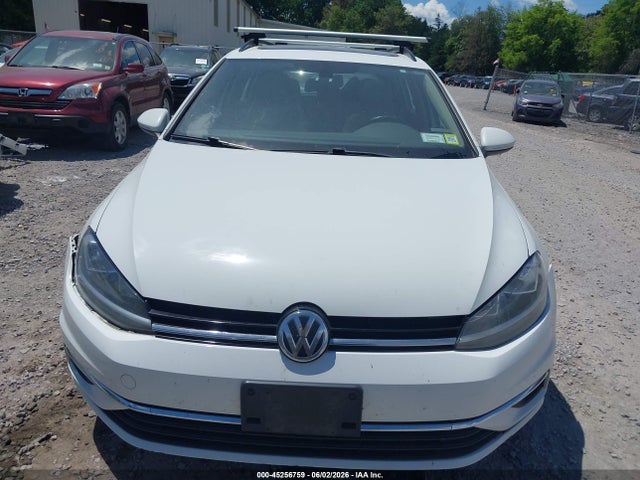 Продаж на аукціоні авто 2018 Volkswagen Golf Sportwagen Tsi S/tsi Se, vin: 3VWD17AU8JM762366, номер лоту: 45256759