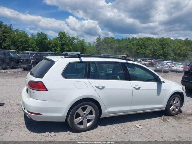 Продаж на аукціоні авто 2018 Volkswagen Golf Sportwagen Tsi S/tsi Se, vin: 3VWD17AU8JM762366, номер лоту: 45256759