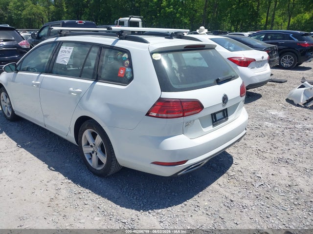 Продаж на аукціоні авто 2018 Volkswagen Golf Sportwagen Tsi S/tsi Se, vin: 3VWD17AU8JM762366, номер лоту: 45256759