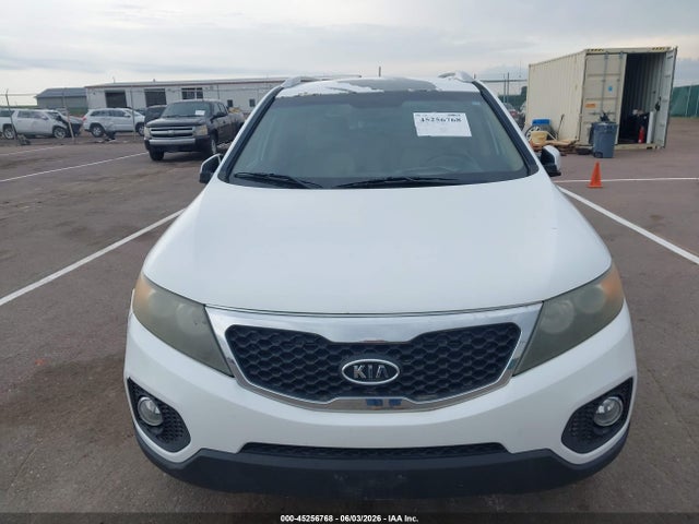 2011 Kia Sorento Lx მანქანა იყიდება აუქციონზე, vin: 5XYKT3A16BG147252, აუქციონის ნომერი: 45256768