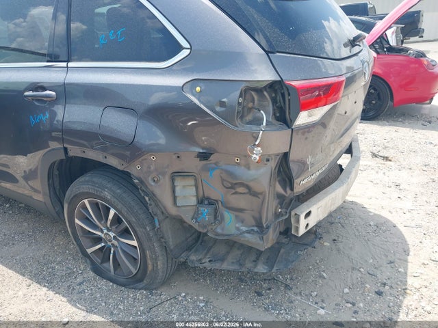 5TDJZRFH4KS943536 Toyota Highlander Xle