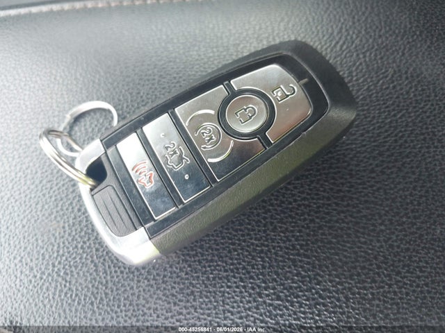Aukcja sprzedaży 2017 Ford Fusion Energi Titanium, vin: 3FA6P0SUXHR161219, numer aukcji: 45256841