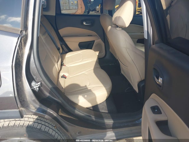 3C4NJCAB2JT405608 Jeep Compass Sport Fwd