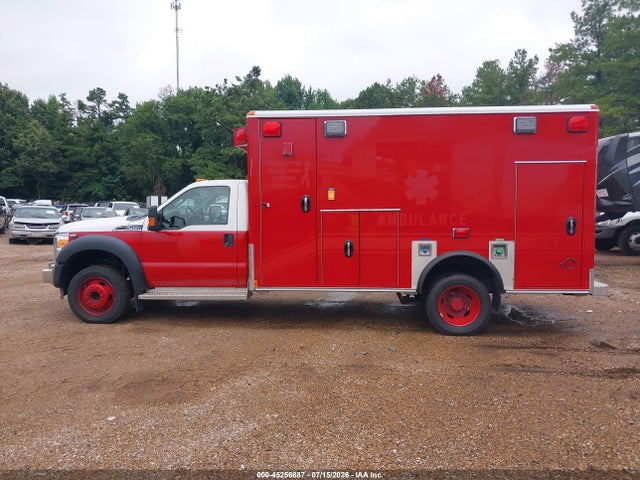 Ford F-450 Chassis Xlt 2016 1FDUF4GT8GEA45221 Image 18