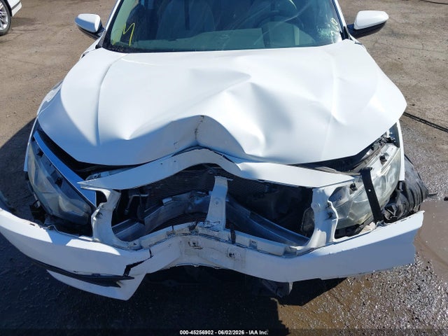 Продажа на аукционе авто 2018 Honda Civic Lx, vin: 19XFC2F59JE023463, номер лота: 45256902