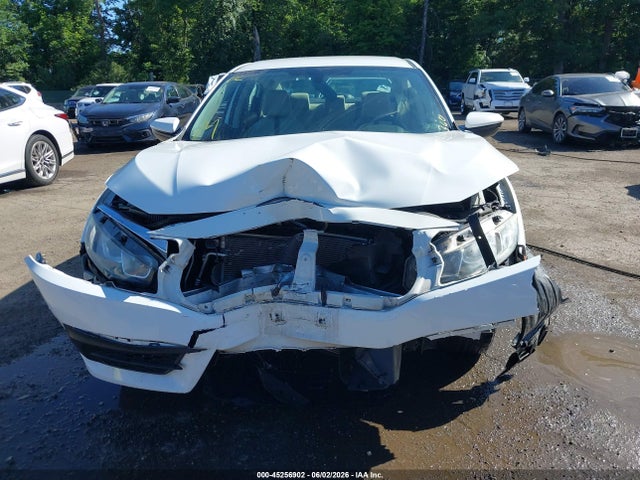 Продажа на аукционе авто 2018 Honda Civic Lx, vin: 19XFC2F59JE023463, номер лота: 45256902