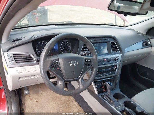 Hyundai Sonata Sport 2017 5NPE34AF2HH454515 Image 18
