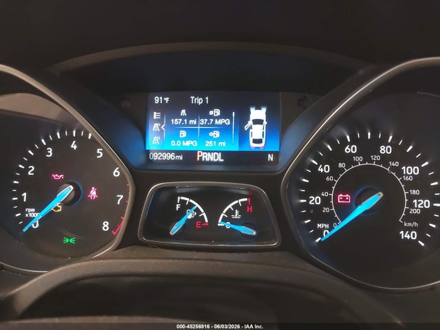 45256916 :رقم المزاد ، 1FADP3F22JL300474 vin ، 2018 Ford Focus Se مزاد بيع
