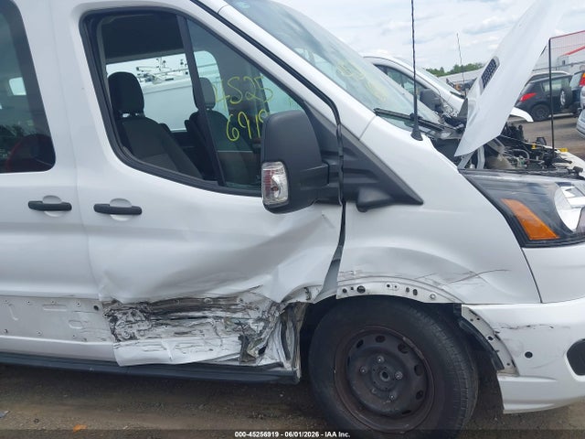 2023 Ford Transit-350 Passenger Van Xlt მანქანა იყიდება აუქციონზე, vin: 1FBAX2C8XPKA93965, აუქციონის ნომერი: 45256919