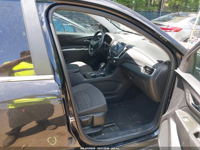 2024 Chevrolet Equinox Awd Lt მანქანა იყიდება აუქციონზე, vin: 3GNAXUEG0RL243523, აუქციონის ნომერი: 45256956