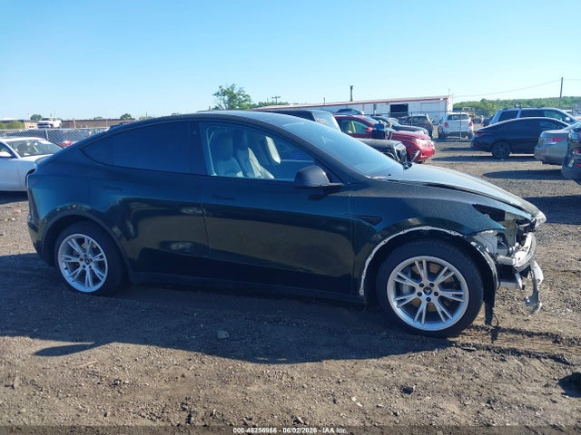 Продажа на аукционе авто 2021 Tesla Model Y Long Range Dual Motor All-wheel Drive, vin: 5YJYGDEE7MF257559, номер лота: 45256966