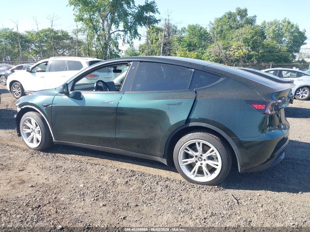 Продажа на аукционе авто 2021 Tesla Model Y Long Range Dual Motor All-wheel Drive, vin: 5YJYGDEE7MF257559, номер лота: 45256966