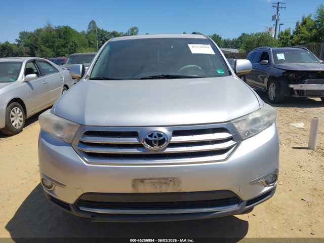 Продажа на аукционе авто 2012 Toyota Highlander Se V6, vin: 5TDBK3EH9CS123414, номер лота: 45256994